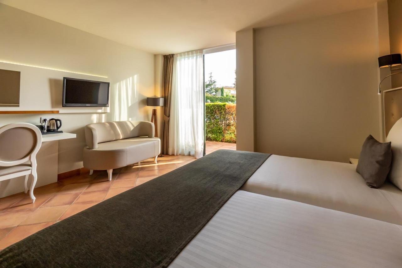 Hotel Torremirona Golf & Spa Навата Экстерьер фото